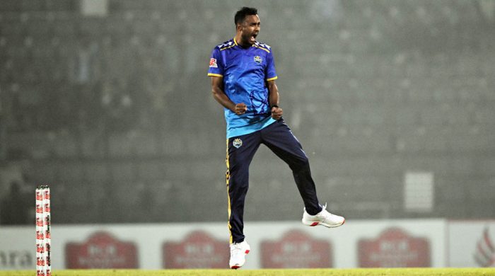 অনুশীলনে মাথায় আ/ঘা/ত পেয়ে হাসপাতালে শরিফুল