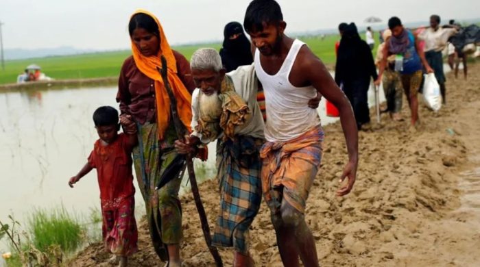 রোহিঙ্গা গ'ণ'হ/ত্যা/র অ'ভি'যোগ অস্বীকার করল মিয়ানমার