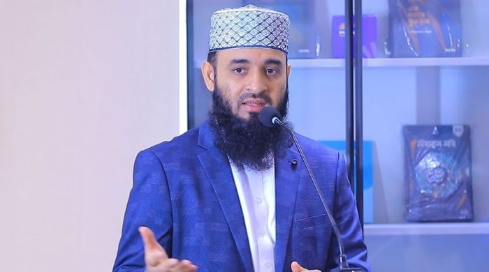 পুলিশের এমন আ'গ্রা'সী মনোভাবের কারণ কী: প্রশ্ন আজহারীর