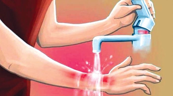 দু'র্ঘ'ট'নার পরপর প্রাথমিক চিকিৎসায় কী করবেন