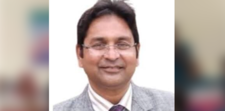 ‘মেরেছি তো কী হয়েছে’—শিক্ষার্থীকে মারধরের অভিযোগ, যশোর শিক্ষা বোর্ড সচিবের অপসারণ দাবি